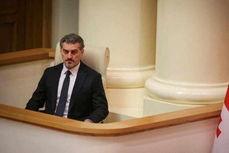 Gürcistan Parlamentosu, iktidar partisi adayı eski futbolcu ve milletvekili Mihail