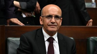 Hazine ve Maliye Bakanı Mehmet Şimşek, vatandaşlara enflasyon konusunda müsterih