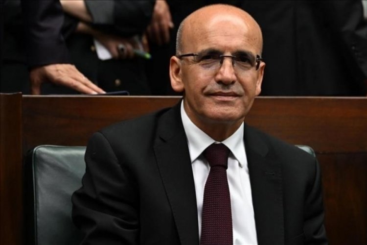 Hazine ve Maliye Bakanı Mehmet Şimşek, Para Dergisi tarafından düzenlenen