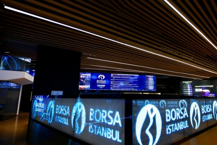 Borsa İstanbul'da BIST 100 endeksi, güne yüzde 1,8 yükselişle 9.846,39