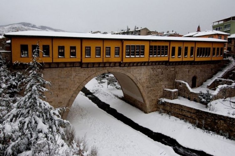 Bursalılar kar yağışına hasret kalırken Meteoroloji uzmanı Pınar Aydın'dan müjde
