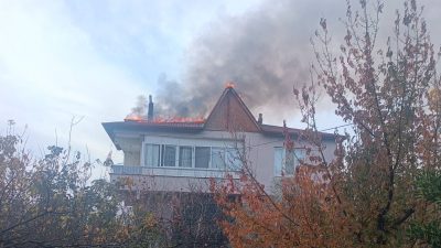 Bursa'nın Orhangazi ilçesinde meydana gelen olayda, temizlik için bacanın içinde