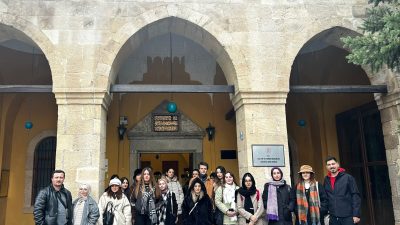  ‘Gençlik Bursa’da yollarda’ projesiyle Bursa’da yaşayan gençlere ücretsiz turlarla kenti