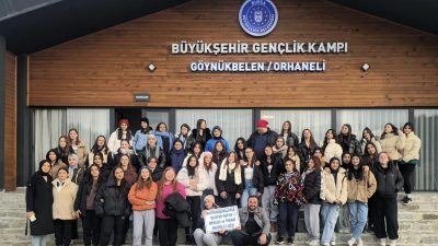 Bursa Büyükşehir Belediyesi tarafından Orhaneli Göynükbelen Gençlik Kampı’nda düzenlenen başarı