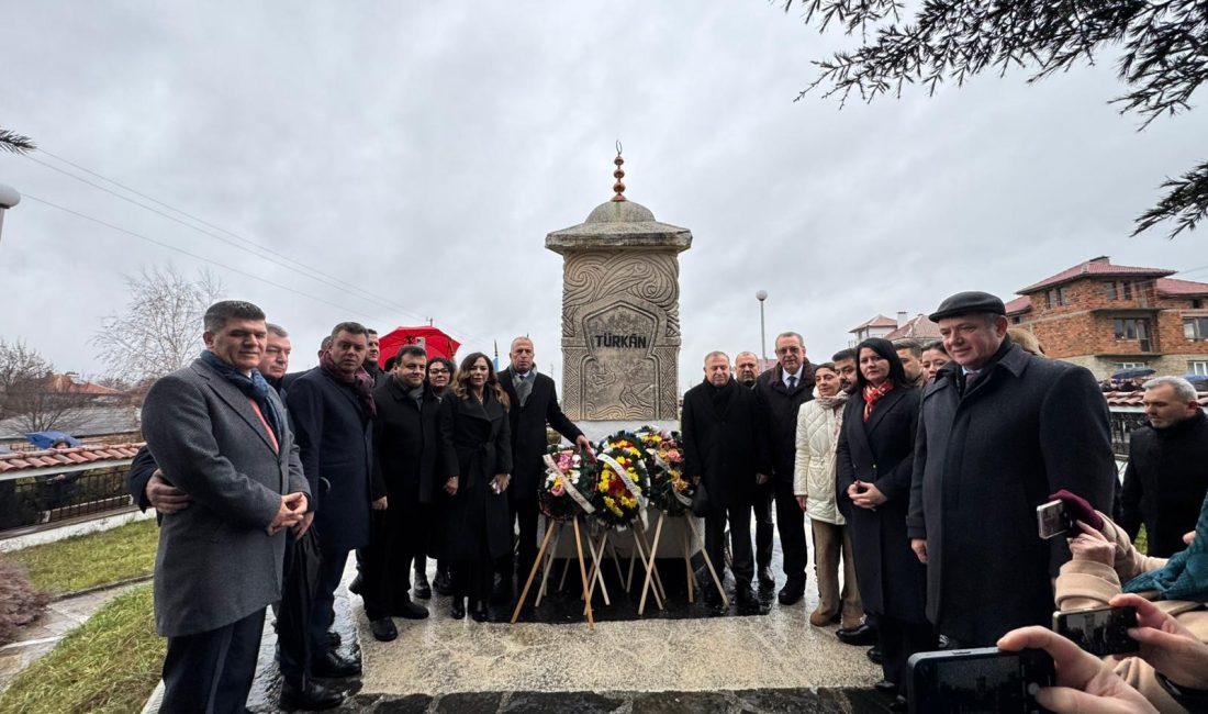 Bulgaristan'da, 1984 yılındaki asimilasyon girişimi sırasında çıkan olaylarda annesinin kucağında