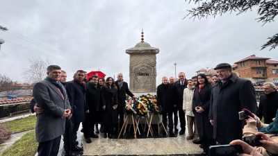Bulgaristan'da, 1984 yılındaki asimilasyon girişimi sırasında çıkan olaylarda annesinin kucağında