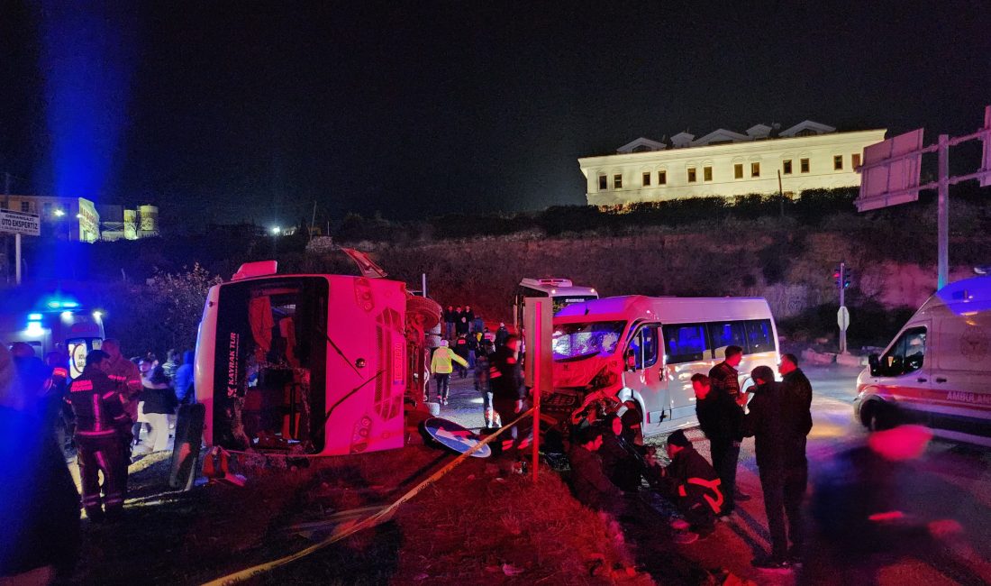 Bursa'da, Orhangazi - Gemlik yolu üzerinde meydana gelen trafik kazasında