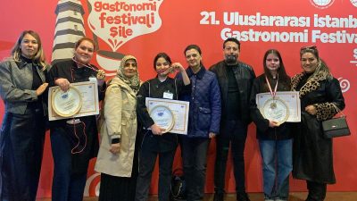 Orhangazi ilçesinde, bulunan Erenler Kız Meslek Ve Teknik Anadolu Lisesi,