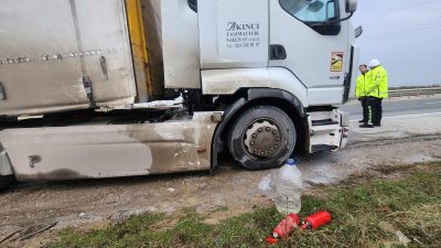 Bursa'nın Orhangazi ilçesi ile Yalova yolu üzerinde meydana gelen olayda
