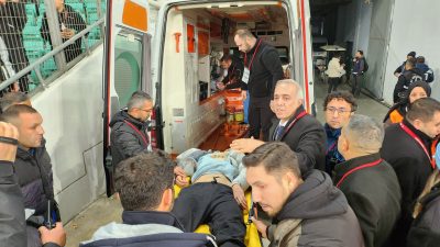Bursa'da dün akşam Bursaspor ile Artı Değer Vanspor arasında oynanan