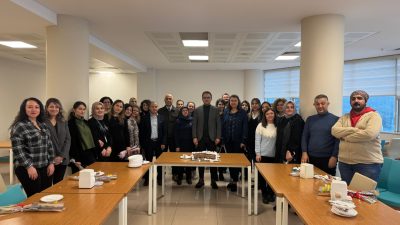 Orhangazi Belediyesi’nin sosyal sorumluluk çalışmalarıyla dikkat çeken Mavi Yelekliler Ekibi,