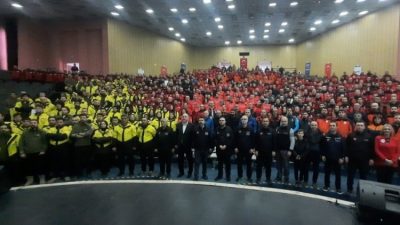 Bursa'da, AFAD Başkanlığının akreditasyon sınavını başarıyla tamamlayan Kentsel Arama Kurtarma