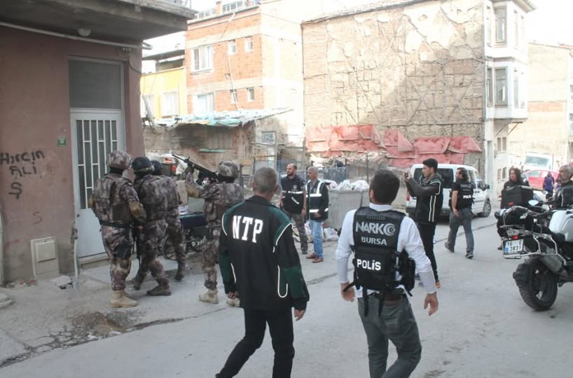 Bursa'nın Gemlik ilçesinde, Cumhuriyet Başsavcılığının koordinesi ile Bursa İl Emniyet