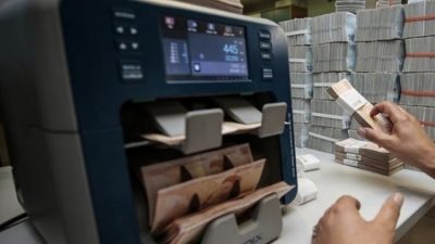 Kur Korumalı Türk lirası Mevduat ve Katılma Hesapları (KKM) geçen