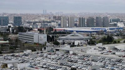 İstanbul Havalimanı ve Sabiha Gökçen Havalimanı'nda otopark ücretlerine %100'ün üzerinde