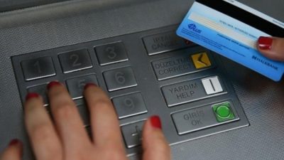 Bankaların farklı bankalara gerçekleştirilen para transferi işlemlerinde uyguladıkları EFT ücretlerine