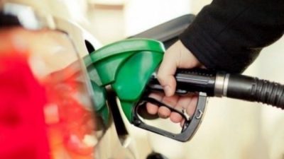 Motorinin litre fiyatına 98 kuruş zam geldi. Zamlı fiyatlar bu