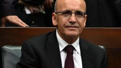MÜSİAD'ın düzenlediği programda açıklamalarda bulunan Hazine ve Maliye Bakanı Mehmet