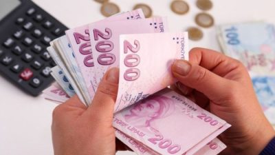 Emeklilere yeni yılda yapılan zam oranları e-Devlet sistemine yüklendi. Milyonlarca