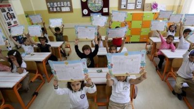 Okullarda yarıyıl tatili için karne ziline geri sayım başladı. Okul