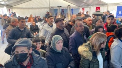 Bursa Büyükşehir Belediye Başkanı Mustafa Bozbey, "Başkan Bozbey Burada" projesi