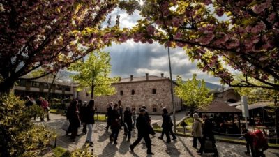 Türkiye'nin birçok noktasında hava sıcaklıkları hafta içinde mevsim normallerinin 11