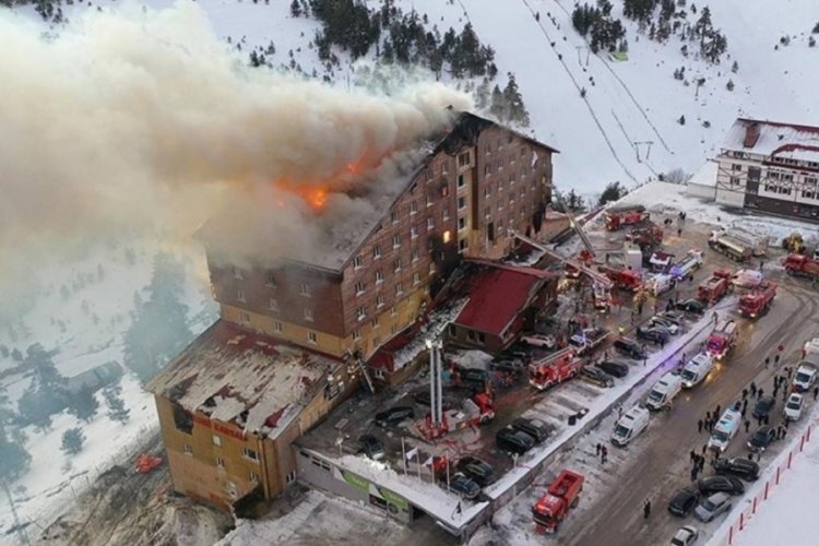 Sosyal medya uygulaması TikTok'ta bir kadın Bolu'daki otel yangınında hayatını