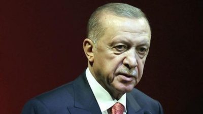 Cumhurbaşkanı Recep Tayyip Erdoğan, partisinin Ankara Spor Salonu'nda düzenlenen Gençlik