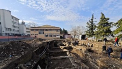 Bursa'nın köklü eğitim kurumlarından biri olan Tophane Mesleki ve Teknik