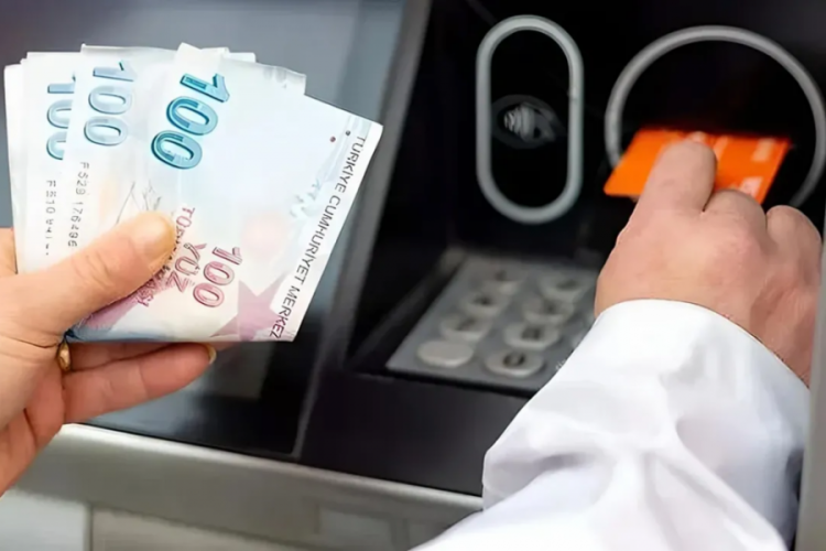 2025 yılında emekli maaşı banka promosyonları konusunda önemli gelişmeler bekleniyor.