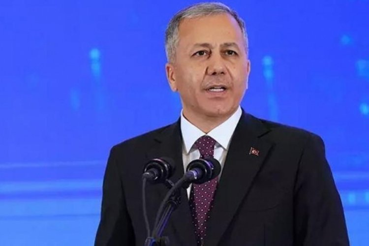 İçişleri Bakanı Ali Yerlikaya, Türkiye'de bulunan Suriyelilerin güncel sayısını paylaştı.