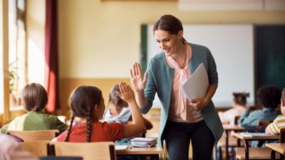 Öğretmen olma hayali kuranlar ve atama bekleyenleri yakından ilgilendiren haber