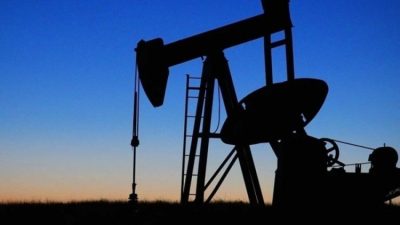 ABD Başkanı Trump'ın Kanada ve Meksika'ya petrol vergisi koyma planı