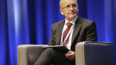 Hazine ve Maliye Bakanı Mehmet Şimşek, 2025 yılında maliye politikasının