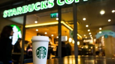Dünyanın en büyük kahve zincirlerinden Starbucks, 2025 mali yılının ilk