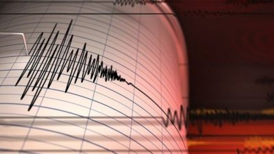 Akdeniz açıklarında gece saatlerinde deprem oldu. Kandilli Rasathanesi depreme ilişkin