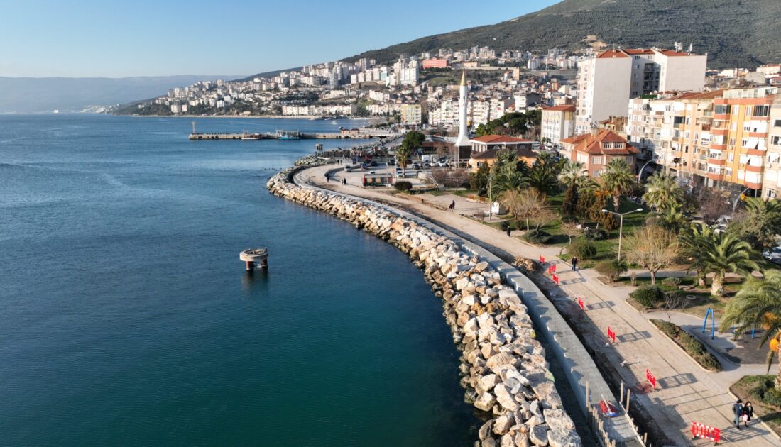 Bursa'nın Nilüfer ilçesinde önceki gün meydana gelen 4 büyüklüğündeki yer