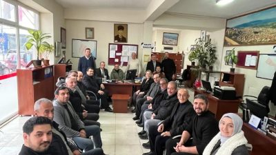 CHP Bursa Milletvekili Hasan Öztürk,  Partinin Orhangazi ilçe başkanı Berna