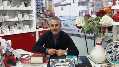 Bursa'nın Orhangazi ve İznik ilçelerinde uzun yıllardır eczacılık yapan Mehmet
