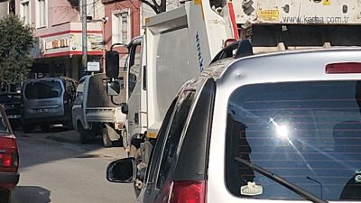 Bursa'nın Orhangazi ilçesinde ana caddeler üzerinde özellikle akşam saatlerinde yoğunlaşan