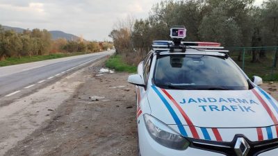 Bursa'da Orhangazi - İznik yolu üzerinde ilçe Jandarma Komutanlığına bağlı