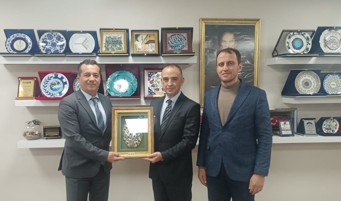 Gemlik Ticaret ev Sanayi odası Kurulu Başkanı Hasan Hamaloğlu ve