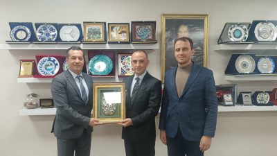 Gemlik Ticaret ev Sanayi odası Kurulu Başkanı Hasan Hamaloğlu ve