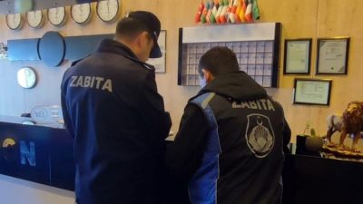 Mudanya Belediyesi'nin ilçedeki otellere yönelik denetimleri sürüyor. Ekipler denetimde deprem,