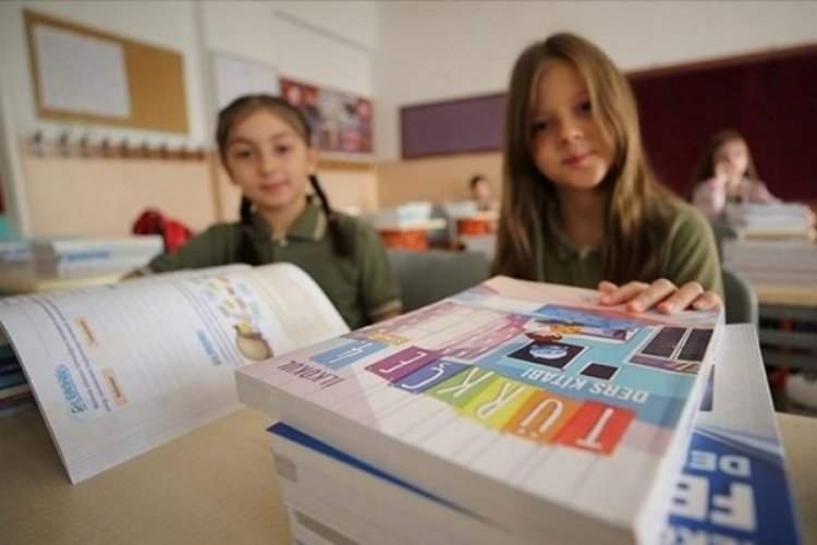 Okul öncesi, ilköğretim ve ortaöğretim okullarındaki yaklaşık 20 milyon öğrenci,