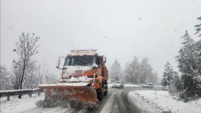 Bursa Valiliği, Bursa'da hava sıcaklıklarının hissedilir derecede azalacağını ve mevsim