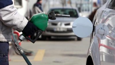 Brent petrol ve döviz kurundaki dalgalanmalar ile vergi artışları akaryakıt