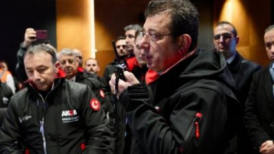 İBB Başkanı Ekrem İmamoğlu, 6 Şubat depremlerinin yıldönümü dolayısıyla düzenlenen