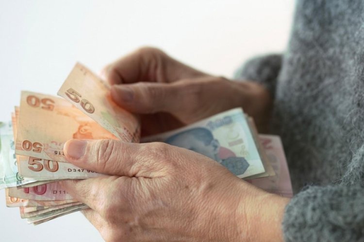 Enflasyon Raporu toplantısında 2025 enflasyon hedefinin yüzde 21'den yüzde 24'e