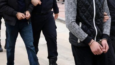 İzmir merkezli Bursa dahil 7 ilde, FETÖ'nün askeri yapılanmasına yönelik